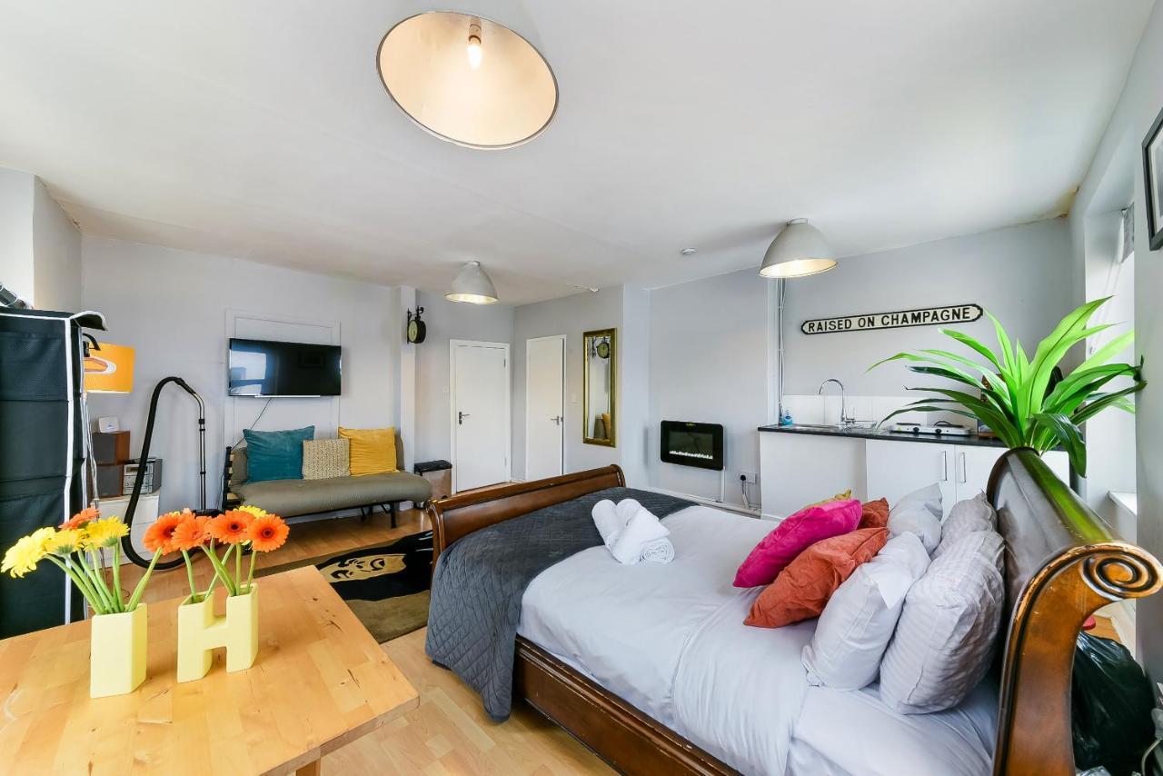 Bob Marley Studio - Shoreditch Near Liverpool Street Londres Extérieur photo
